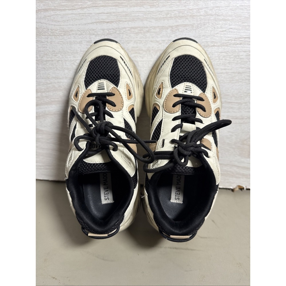 Steve Madden Clydie chunky platform sneakers in a black and cream Sz 9